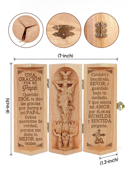 Una Oración Por Mi Familia - Openable Wooden Cylinder Sculpture of Jesus Christ
