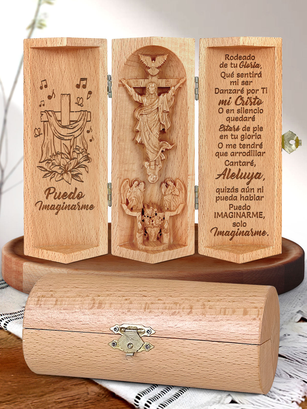 Puedo Imaginarme - Openable Wooden Cylinder Sculpture of Jesus Christ