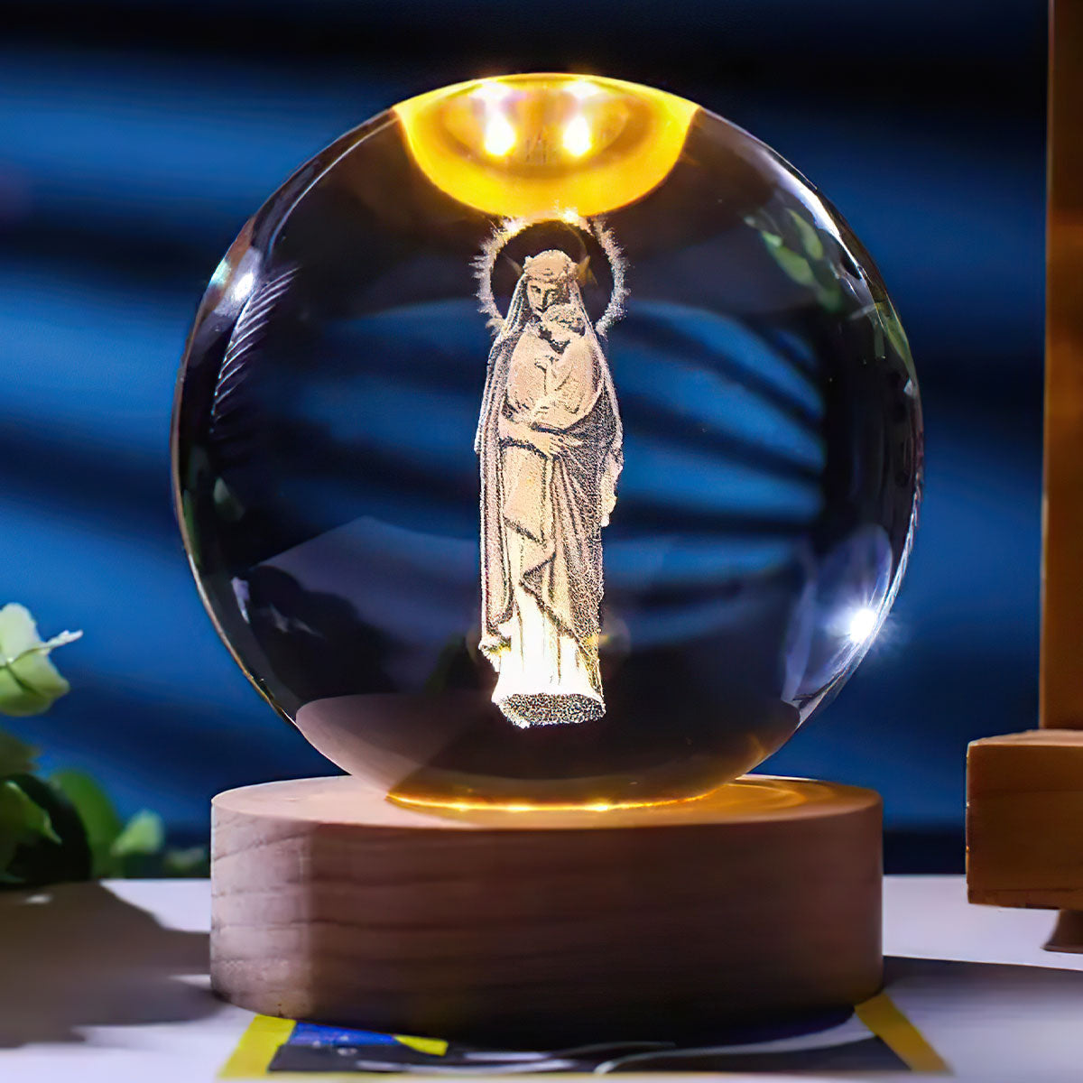 3D Virgin Mary And The Baby Jesus Wooden Light Base Crystal Globe