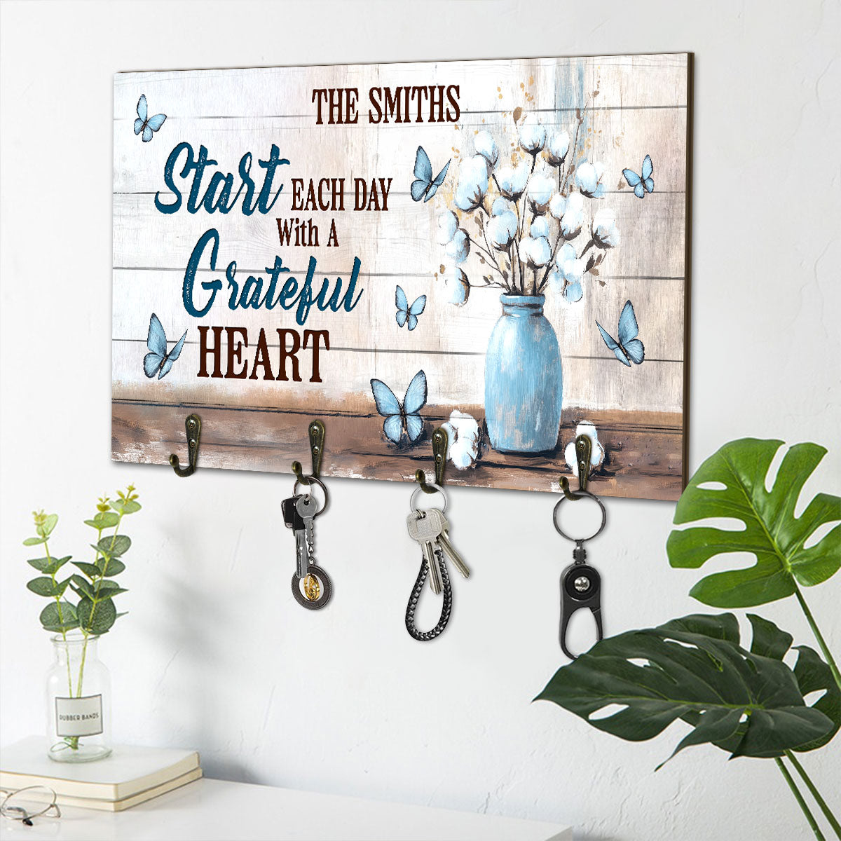 Start Each Day With A Grateful Heart - Personalized Key Holder FCUWKHCSLEH1800TA