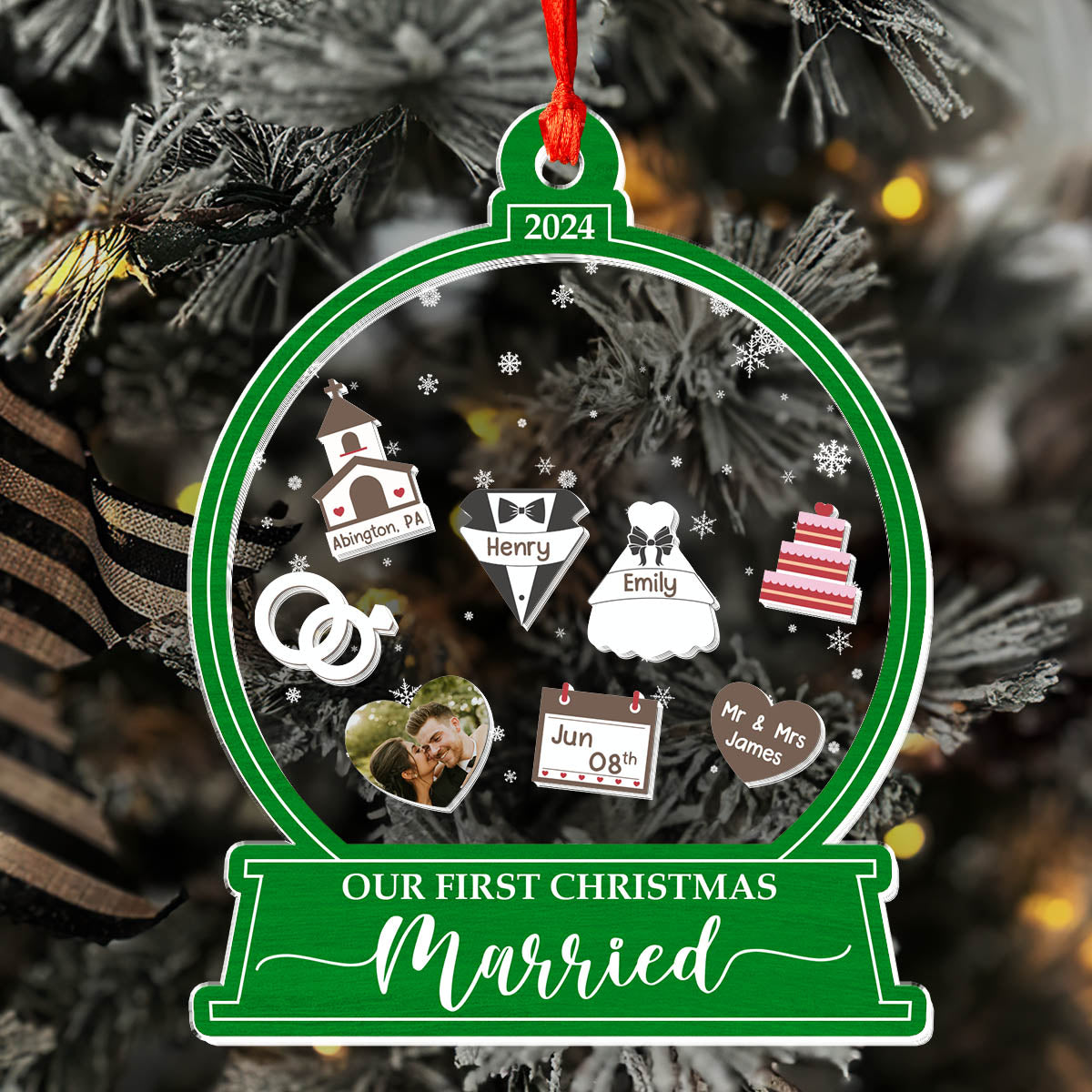 First Christmas Married Couple - Personalized 3 Layered Christmas Shaker Ornament FCCSOLETN2876T