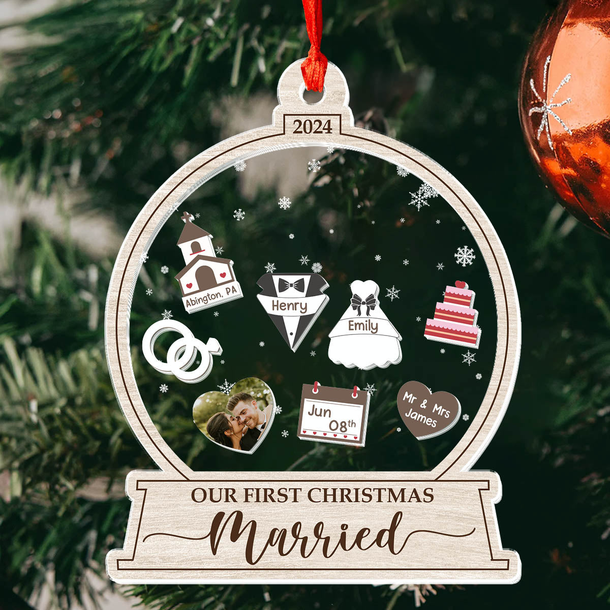 First Christmas Married Couple - Personalized 3 Layered Christmas Shaker Ornament FCCSOLETN2876T