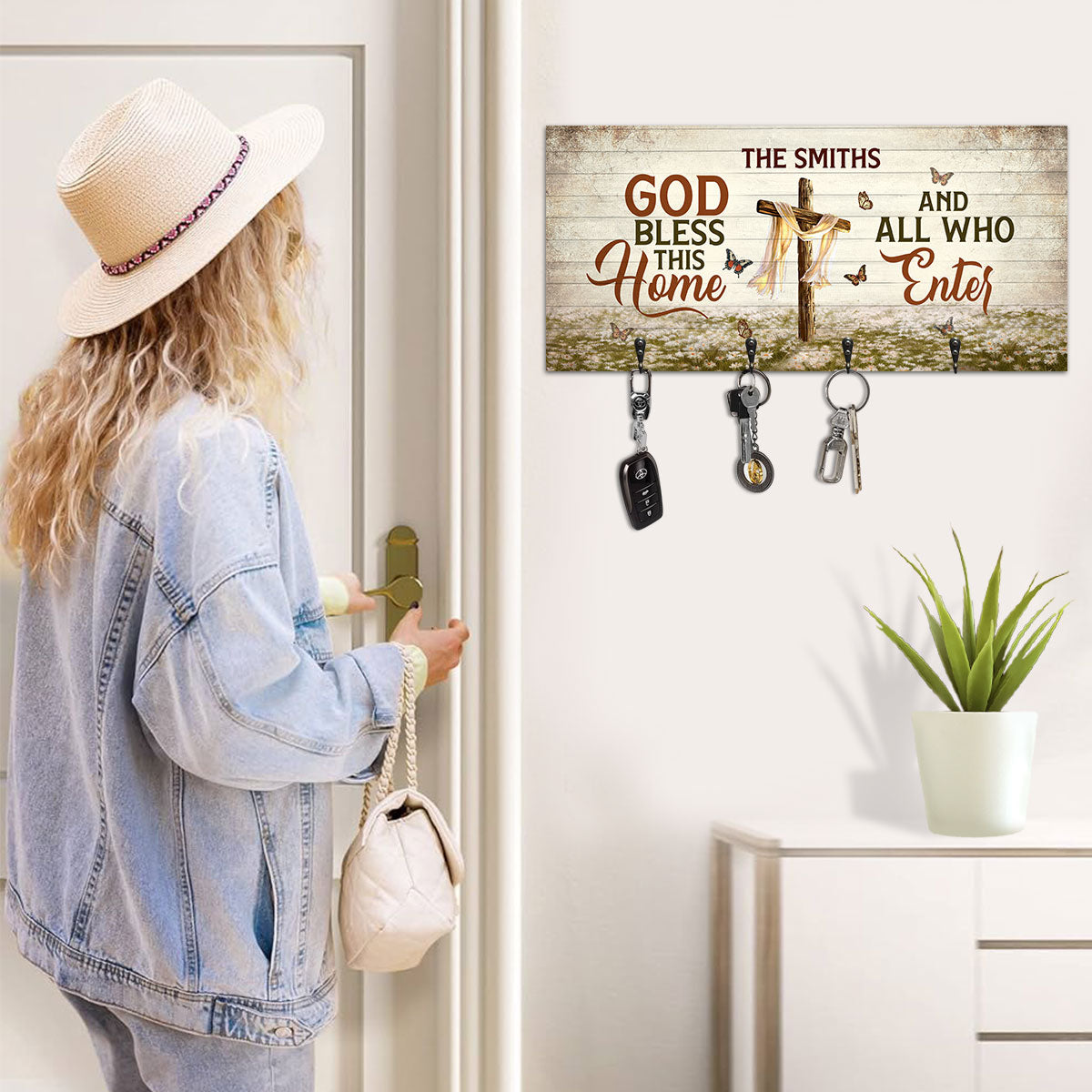 God Bless This Home - Personalized Key Holder FCUWKHCSLEM1750TA